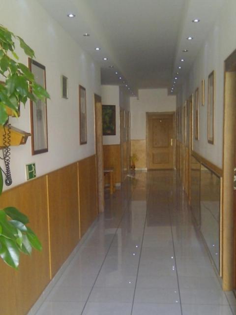 Rezkakas Fogado Bed & Breakfast Zirc Ruang foto